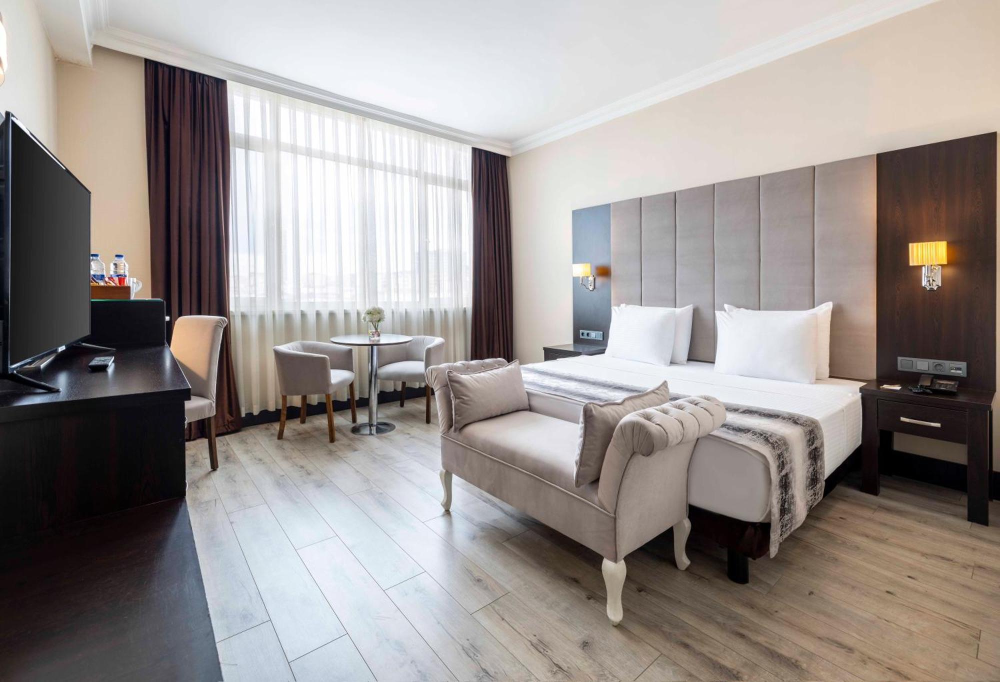 Elite Hotel Dragos Istanbul Exterior photo
