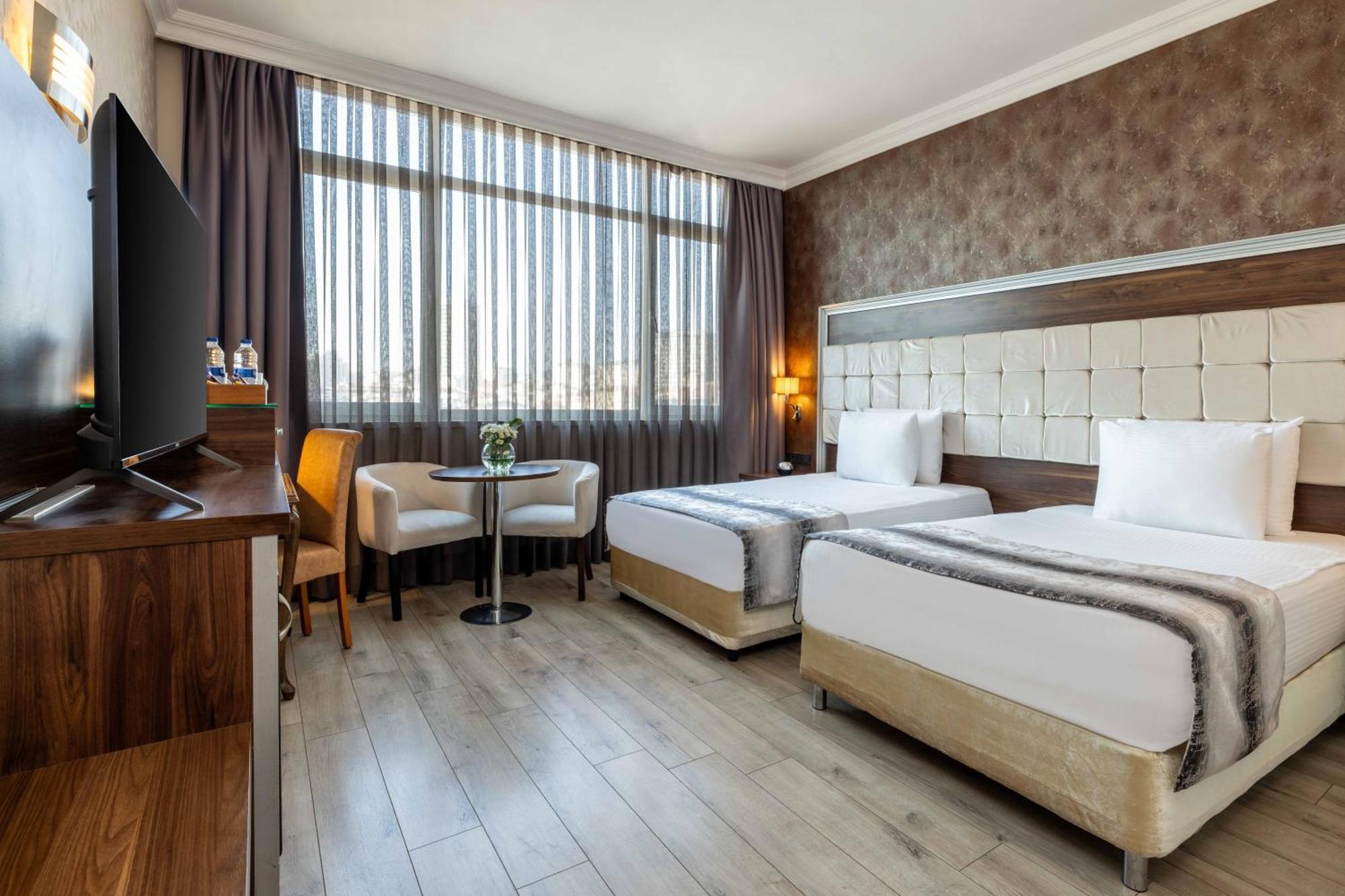 Elite Hotel Dragos Istanbul Exterior photo